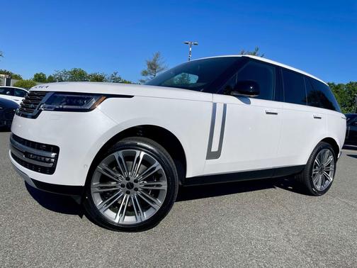 Ostuni Pearl White Premium Metallic 2026 Land Rover Range Rover P530 Autobiography