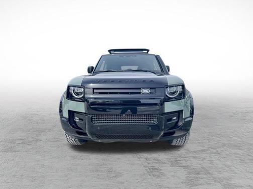 2026 Land Rover Defender P400 Trophy Edition Keswick