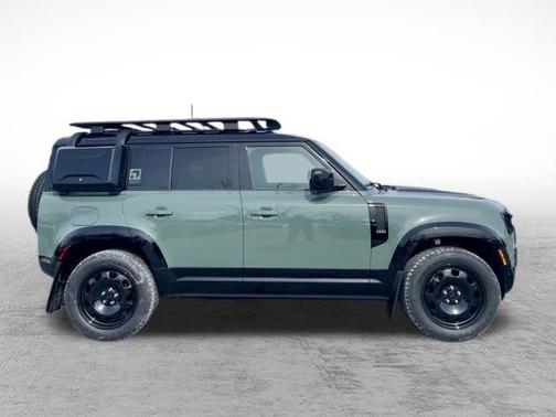2026 Land Rover Defender P400 Trophy Edition Keswick