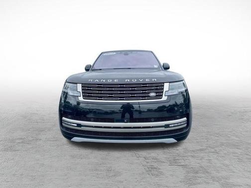 Santorini Black Metallic 2023 Land Rover Range Rover P530 SE