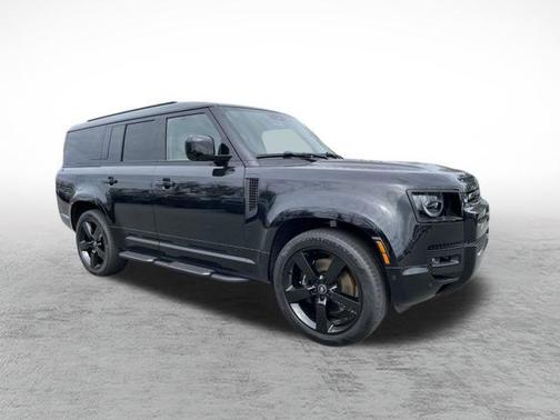 2025 Land Rover Defender V8