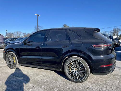 2021 Porsche Cayenne Cayenne Turbo S E-Hybrid
