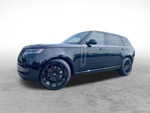 2025 Land Rover Range Rover P400 SE 7 Seat