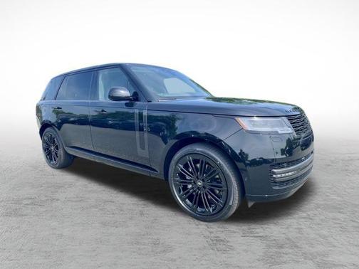 2025 Land Rover Range Rover P400 SE 7 Seat