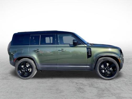 2026 Land Rover Defender P300 S