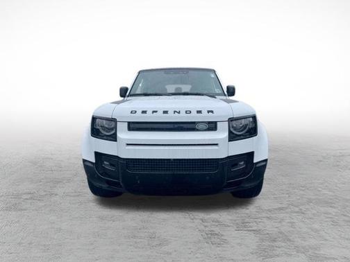 2024 Land Rover Defender 110 P400 X-Dynamic SE