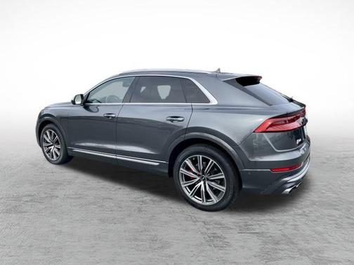 2022 Audi SQ8 4.0T Premium Plus