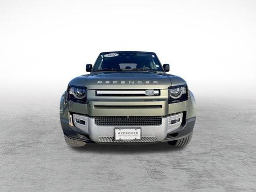 2024 Land Rover Defender 110 P300