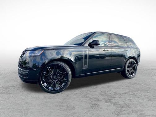 2025 Land Rover Range Rover P530 SE