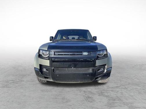 2025 Land Rover Defender 110 P400 X