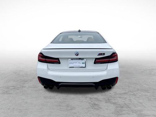 Alpine White 2023 BMW M5 Base
