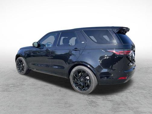 2024 Land Rover Discovery P300 Dynamic SE