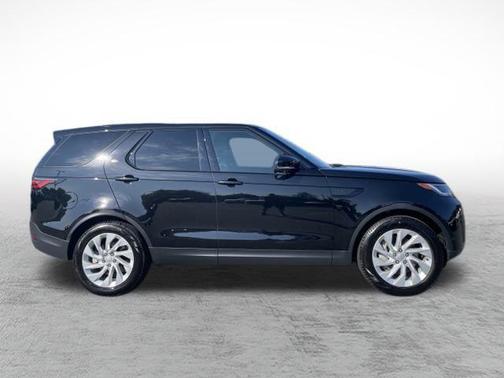 2025 Land Rover Discovery P300 S