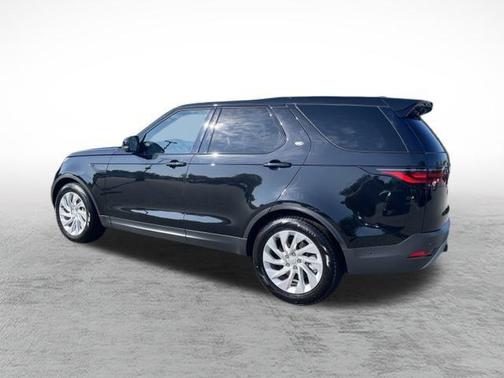 2025 Land Rover Discovery P300 S
