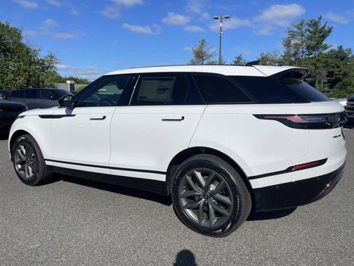 2026 Land Rover Range Rover Velar P250 SE R-Dynamic