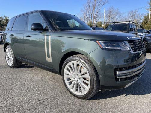2025 Land Rover Range Rover P530 SE