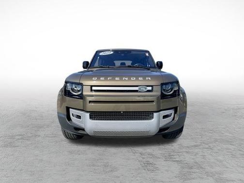 2023 Land Rover Defender 110 SE