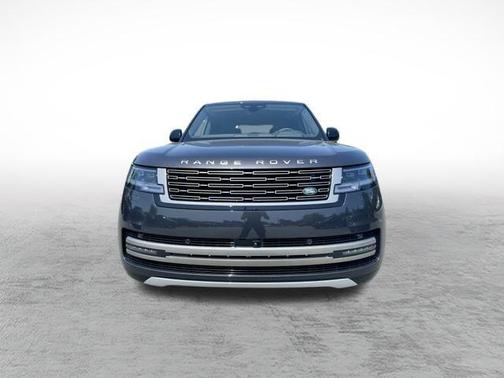 2025 Land Rover Range Rover P400 SE