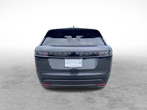 2026 Land Rover Range Rover Velar P250 SE R-Dynamic