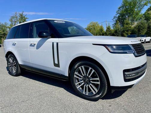 Fuji White 2023 Land Rover Range Rover P530 SE