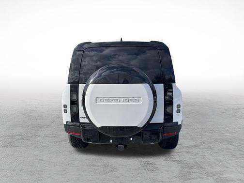 2026 Land Rover Defender P300 S