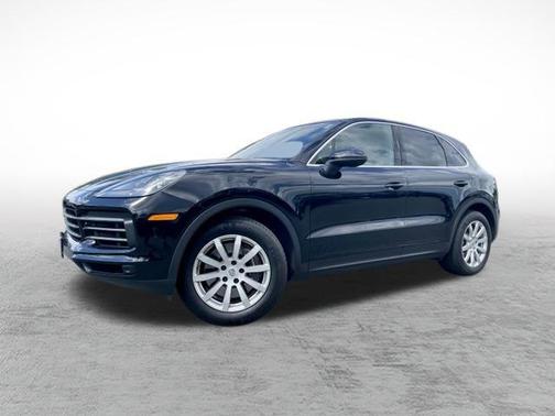 2023 Porsche Cayenne Base