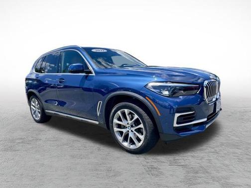 Phytonic Blue Metallic 2022 BMW X5 xDrive40i