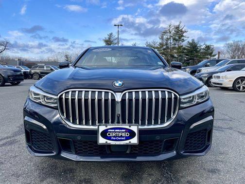 2022 BMW 750 i xDrive