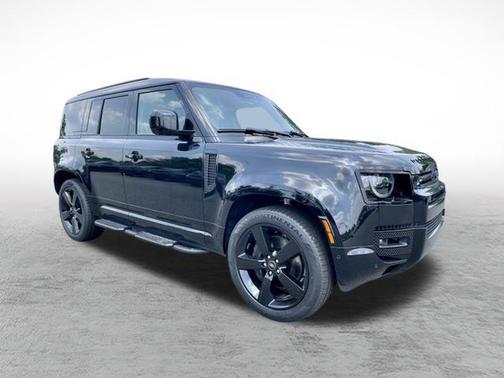 2025 Land Rover Defender 110 P400 X-Dynamic SE