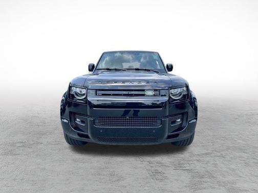 2025 Land Rover Defender 110 P400 X-Dynamic SE