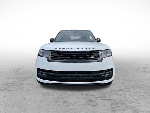 2025 Land Rover Range Rover P530 SE
