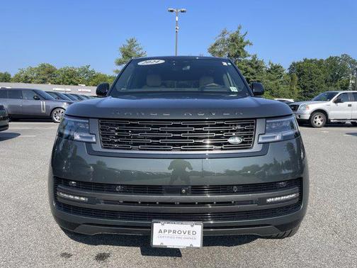 2024 Land Rover Range Rover P530 SE