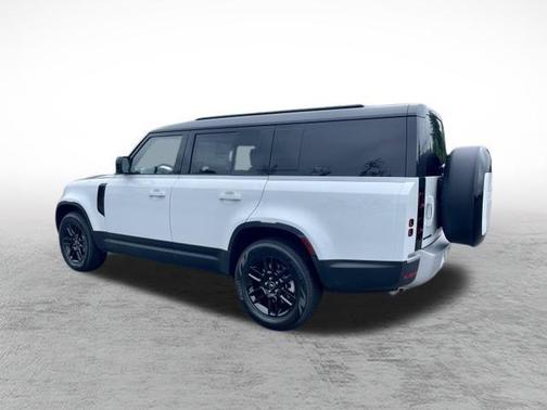 2025 Land Rover Defender 130 P300 S