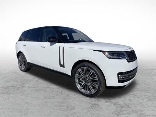 2025 Land Rover Range Rover P530 SE 7 Seat
