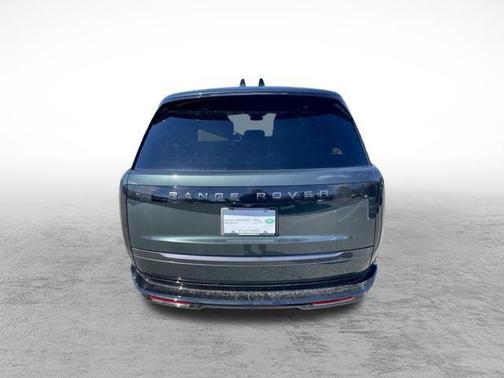 Belgravia Green Metallic 2026 Land Rover Range Rover P530 SE 7 Seat