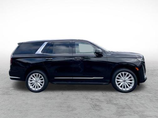 2023 Cadillac Escalade Luxury