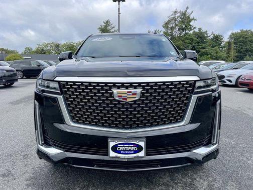 2023 Cadillac Escalade Luxury