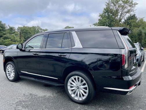 2023 Cadillac Escalade Luxury