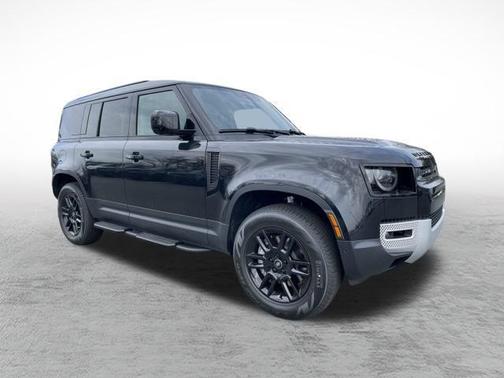 2025 Land Rover Defender 110 P400 S