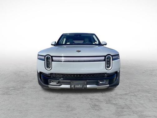 2026 Rivian R1S Adventure