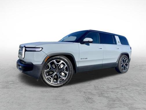 2026 Rivian R1S Adventure