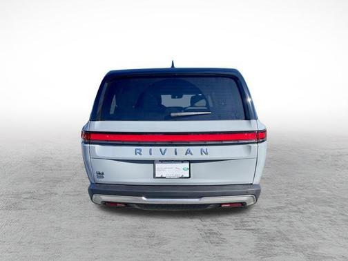 2026 Rivian R1S Adventure