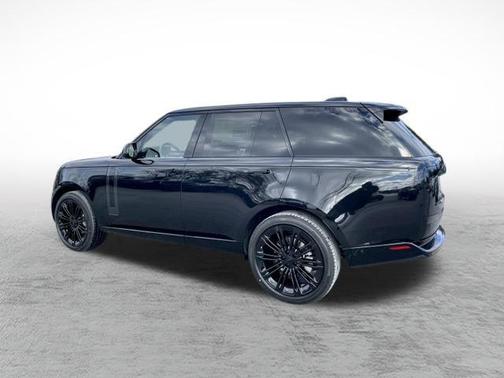 2026 Land Rover Range Rover P400 SE