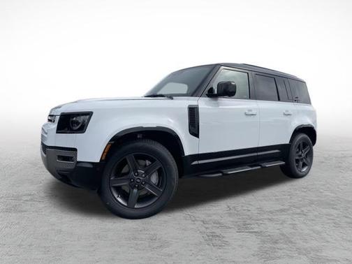 2025 Land Rover Defender 110 P400 X-Dynamic SE
