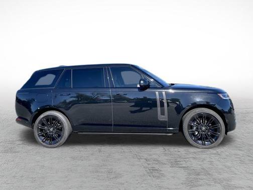 2023 Land Rover Range Rover P400 SE