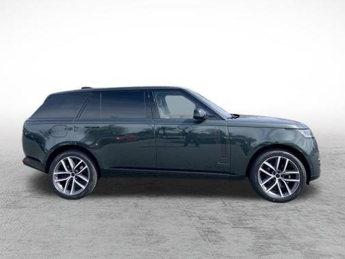 Belgravia Green Metallic 2026 Land Rover Range Rover P400 SE 7 Seat