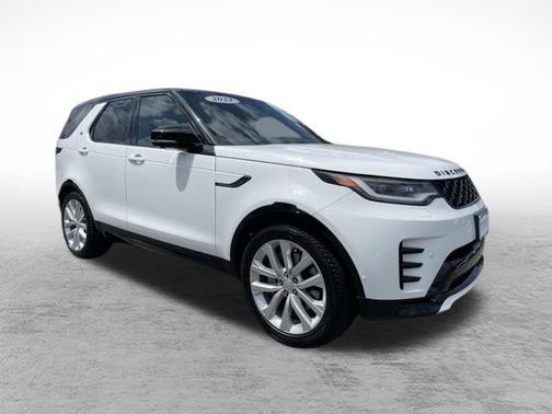 2024 Land Rover Discovery P300 Dynamic SE