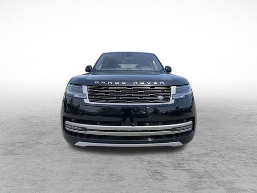 2025 Land Rover Range Rover P400 SE 7 Seat