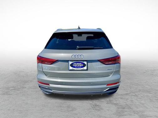 Chronos Gray Metallic 2020 Audi Q3 45 S line Premium