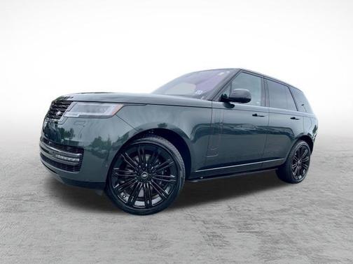 Green 2023 Land Rover Range Rover P530 SE